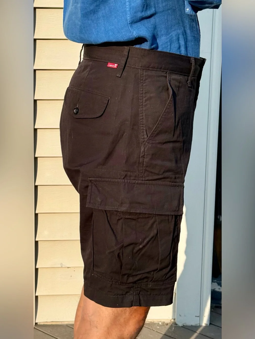 Levi’s Men's Black Cargo Shorts - Classic Utility Style
